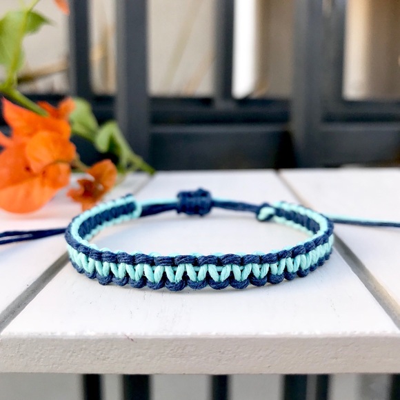 Double Blue Hemp Square-Knot Bracelet - Picture 1 of 2